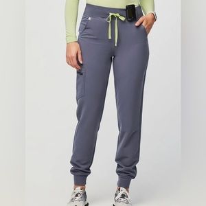 Women’s Medium - Space Dye - FIGS Joggers-high waisted. Limited edition color!